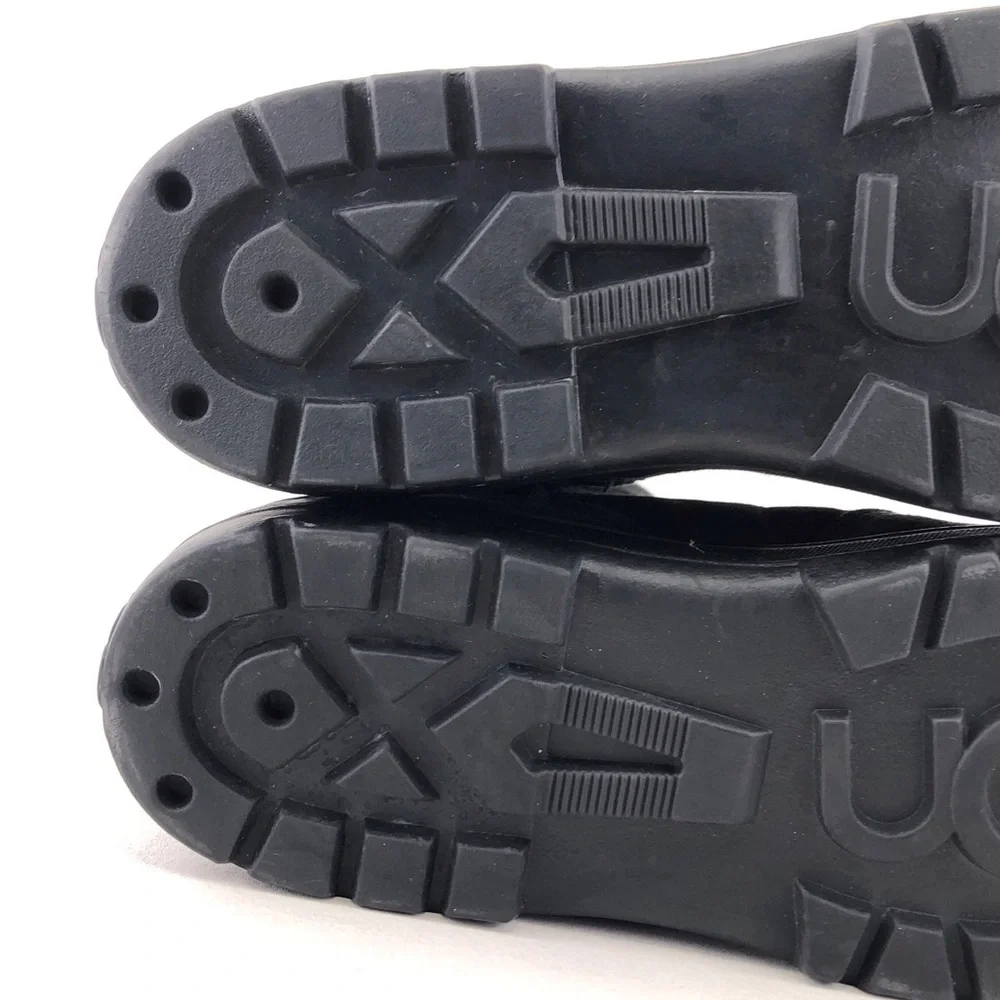 UGG Ultra Short Sheepskin Winter Boots M10